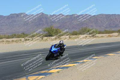 media/Mar-24-2025-Moto Forza (Mon) [[57ce5c5cff]]/3-Beginner Group/Session 3 (Turn 6 Inside)/